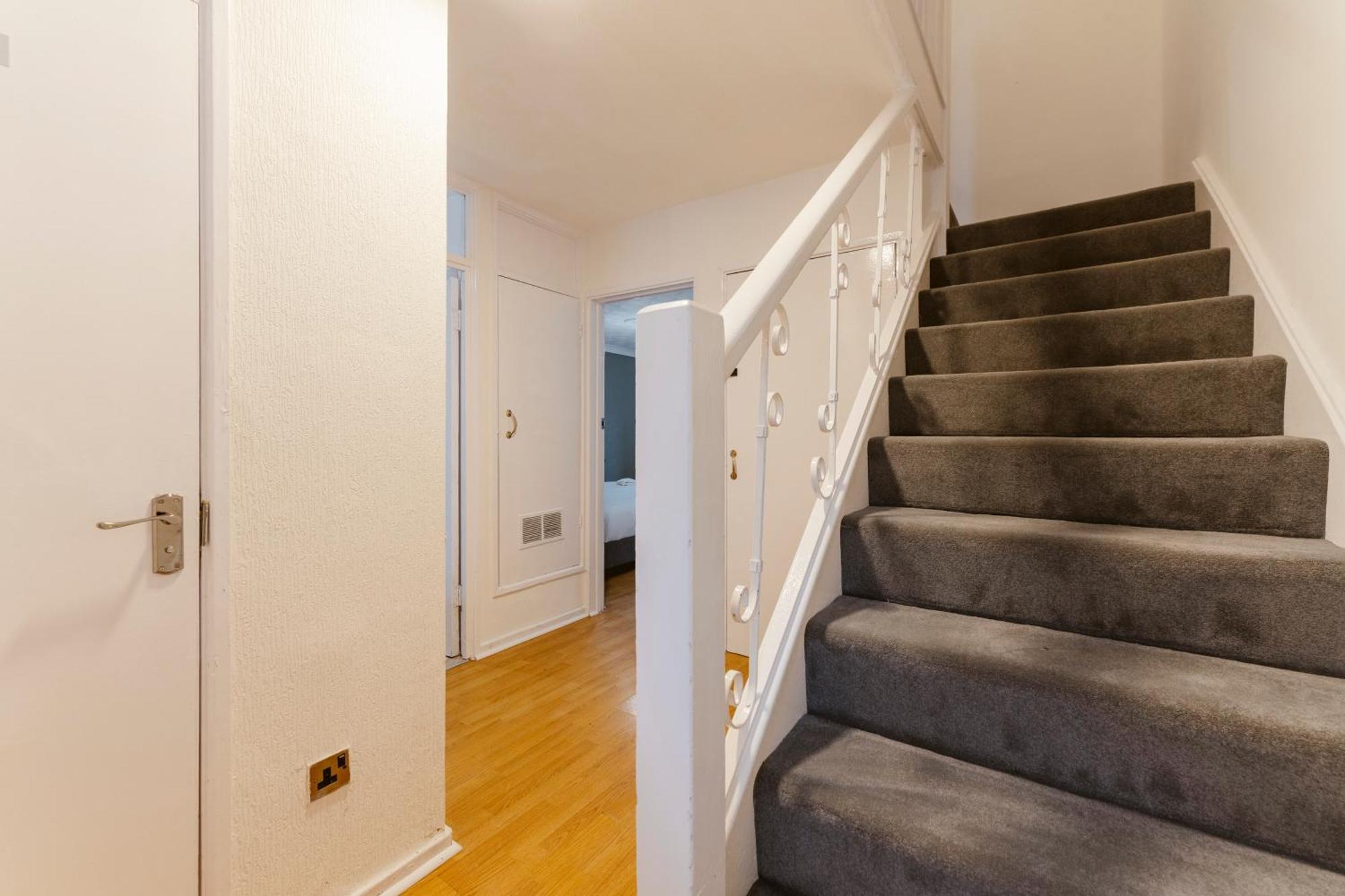 Stratford Great Rooms To Stay - 20 Лондон Экстерьер фото
